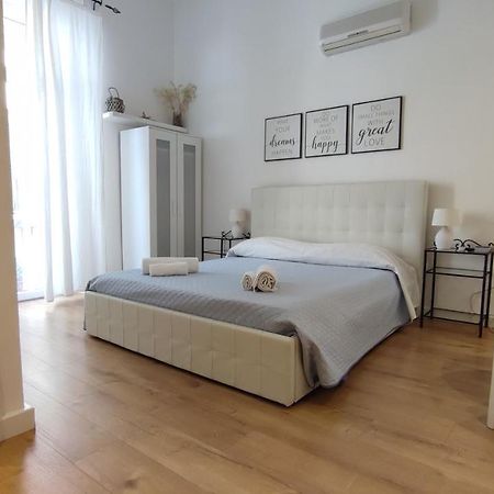 Living Cagliari Bed & Breakfast Luaran gambar