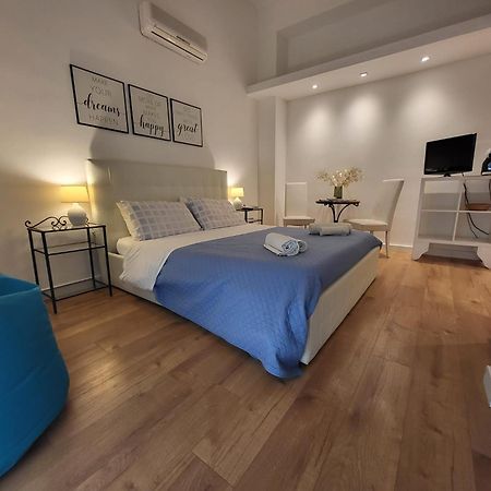 Living Cagliari Bed & Breakfast Luaran gambar