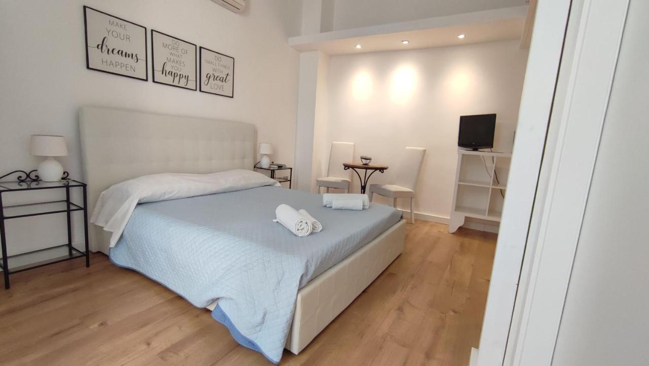 Living Cagliari Bed & Breakfast Luaran gambar