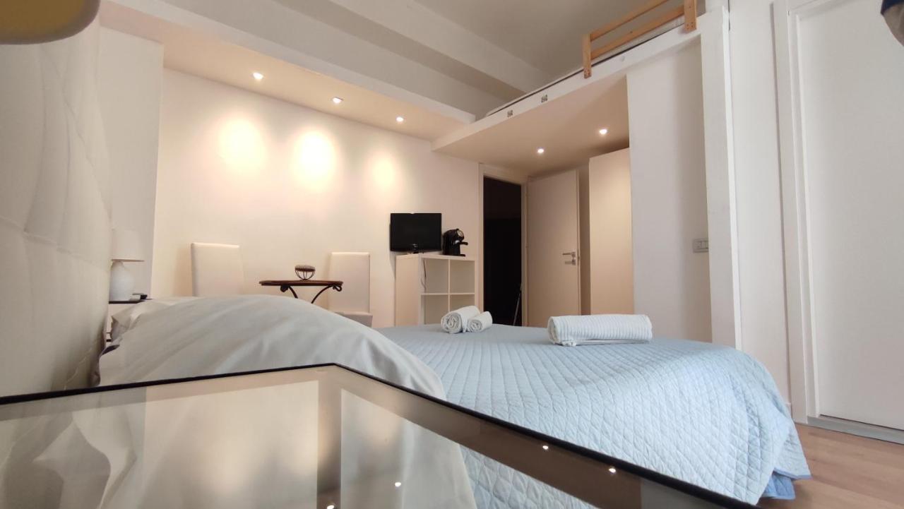 Living Cagliari Bed & Breakfast Luaran gambar