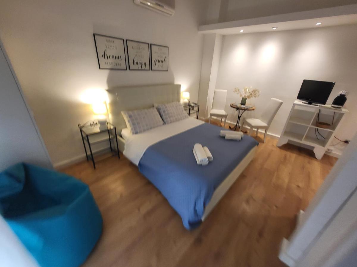 Living Cagliari Bed & Breakfast Luaran gambar